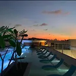 Martinique Cielo Mar