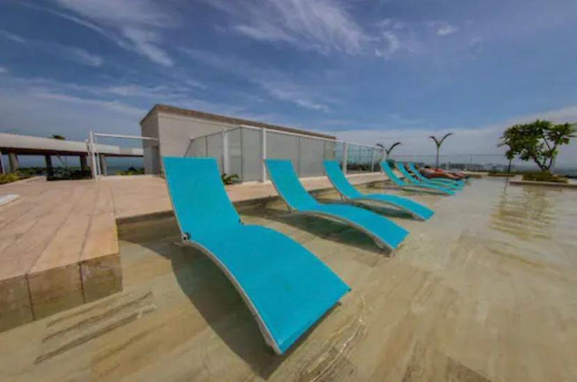 Martinique Cielo Mar